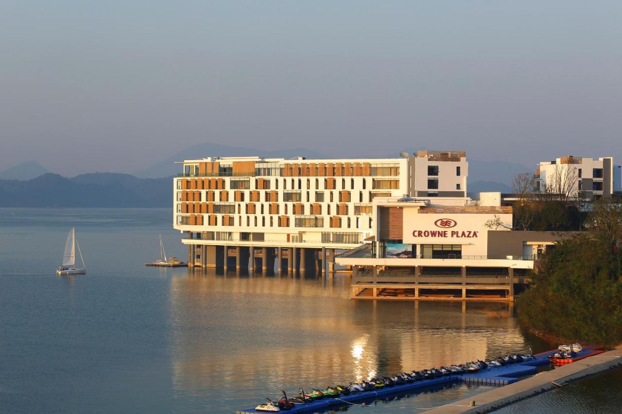 Crowne Plaza Huangshan Taiping Lake, An Ihg Hotel Dış mekan fotoğraf