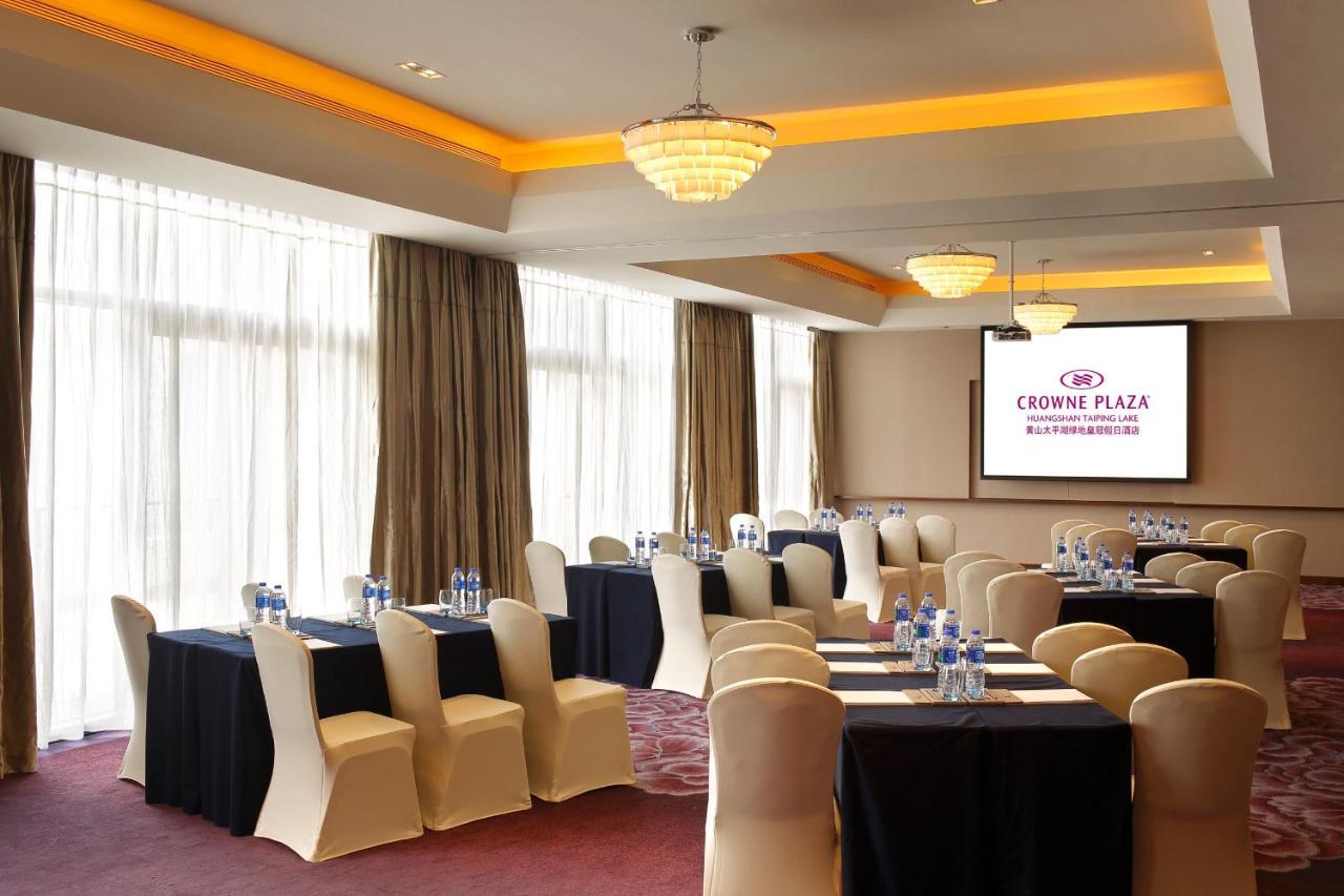 Crowne Plaza Huangshan Taiping Lake, An Ihg Hotel Dış mekan fotoğraf