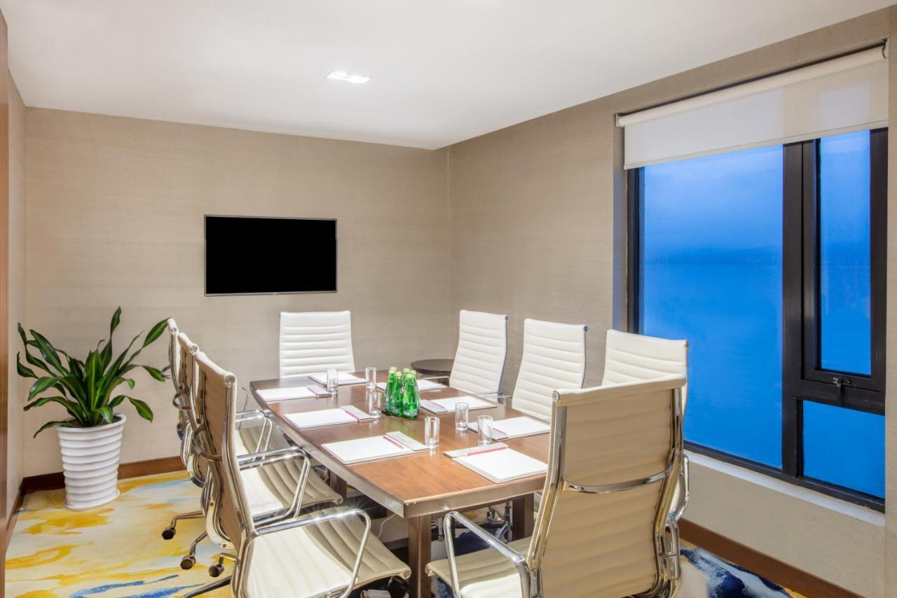Crowne Plaza Huangshan Taiping Lake, An Ihg Hotel Dış mekan fotoğraf